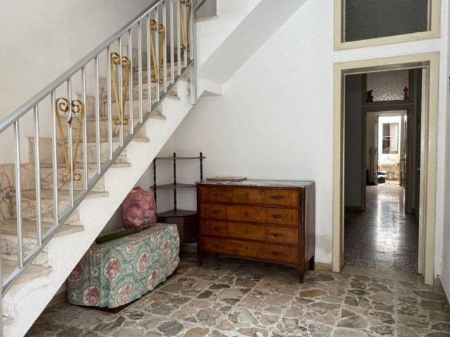 Casa indipendente in vendita a Floridia SR