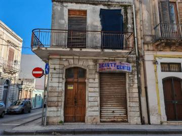 Casa indipendente in vendita a Floridia SR