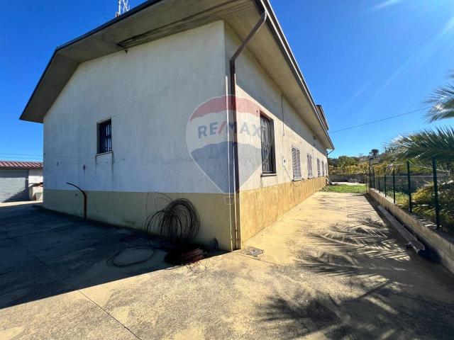 Villa in vendita a Fragneto Monforte