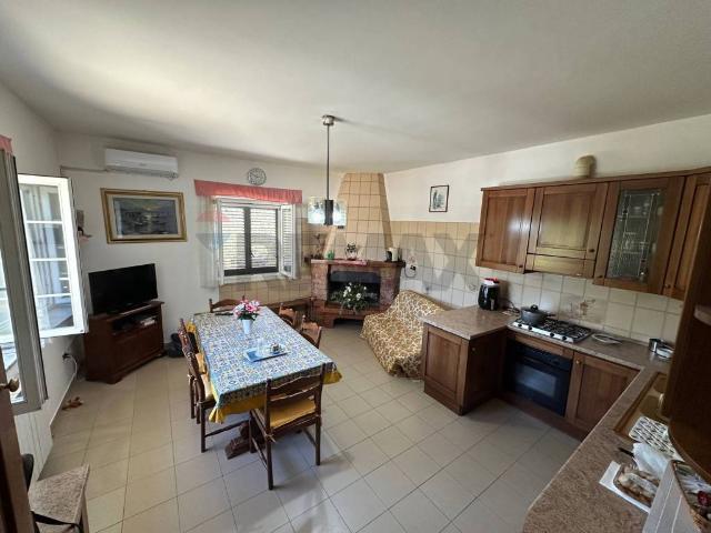 Casa indipendente in vendita a Fragneto Monforte BN