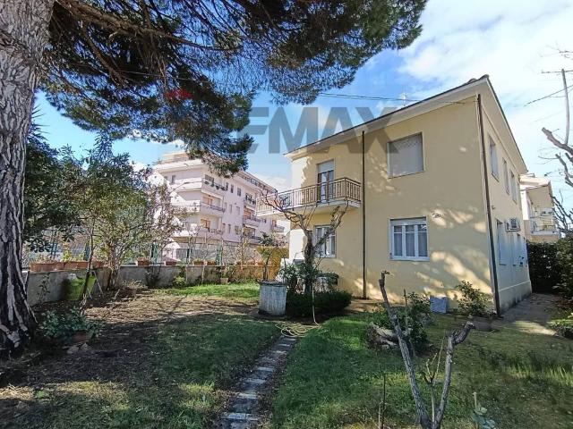 Casa indipendente in vendita a Francavilla al Mare CH