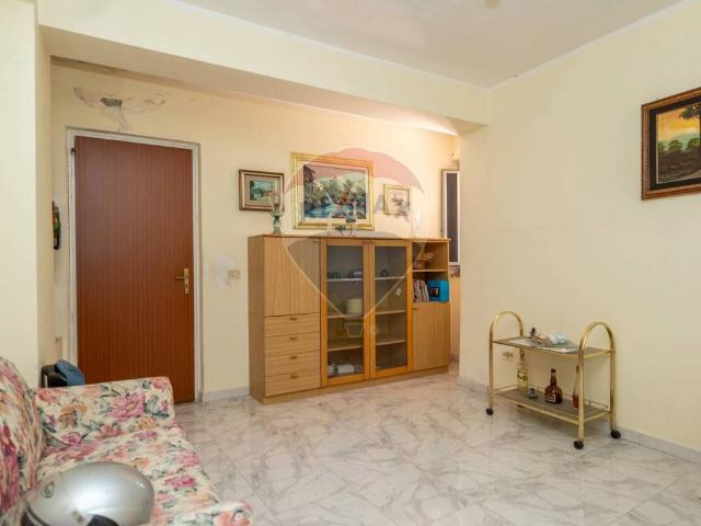Casa indipendente in vendita a Francavilla di Sicilia ME