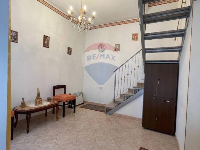 Casa indipendente in vendita a Francavilla di Sicilia ME