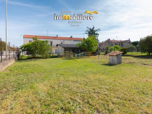 Casa indipendente in vendita a Frascarolo PV