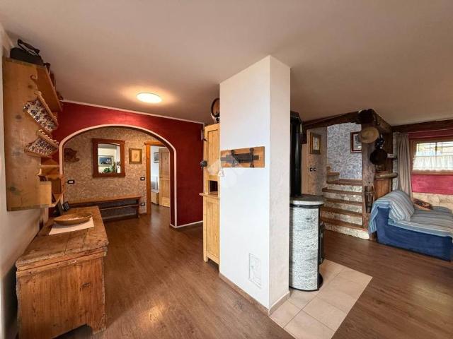 Casa indipendente in vendita a Frassilongo TN