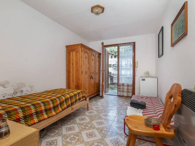 Casa indipendente in vendita a Frassino CN