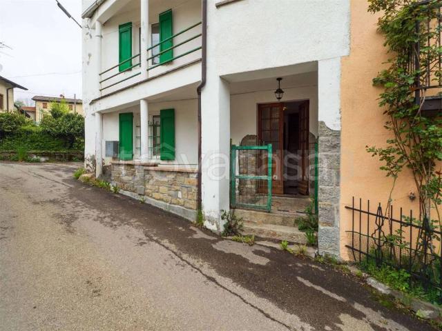 Casa indipendente in vendita a Frassinoro