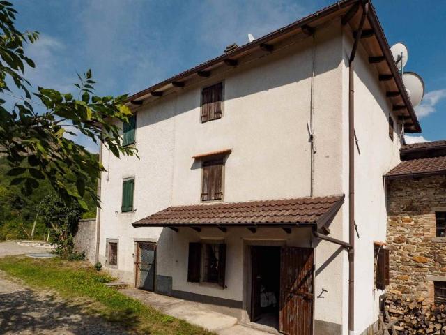 Casa indipendente in vendita a Frassinoro MO