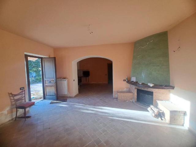Casa indipendente in vendita a Frasso Telesino BN