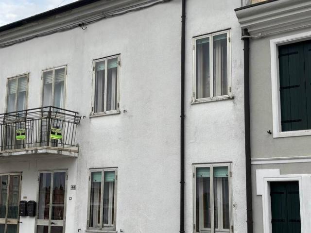 Casa indipendente in vendita a Fratta Polesine RO