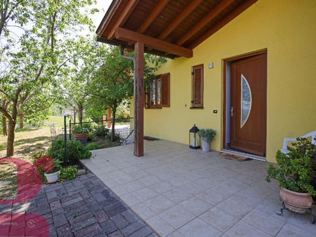 Casa indipendente in vendita a Fratta Todina