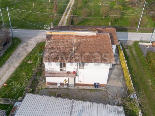 Casa indipendente in vendita a Frescarolo, Busseto