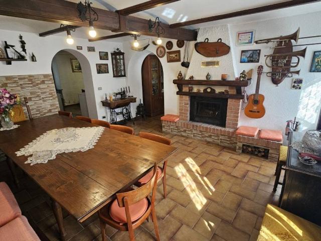 Casa indipendente in vendita a Frinco AT
