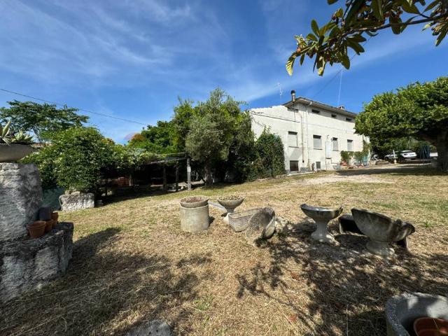 Casa indipendente in vendita a Frisa CH
