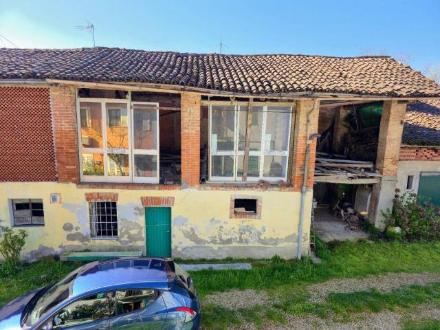 Casa indipendente in vendita a Fubine Monferrato AL