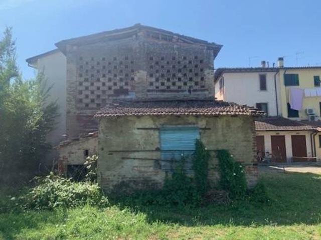 Casa indipendente in vendita a Fucecchio FI