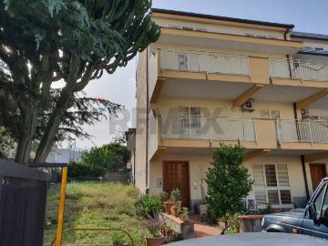 Casa indipendente in vendita a Furci Siculo ME