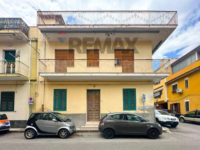 Casa indipendente in vendita a Furci Siculo ME