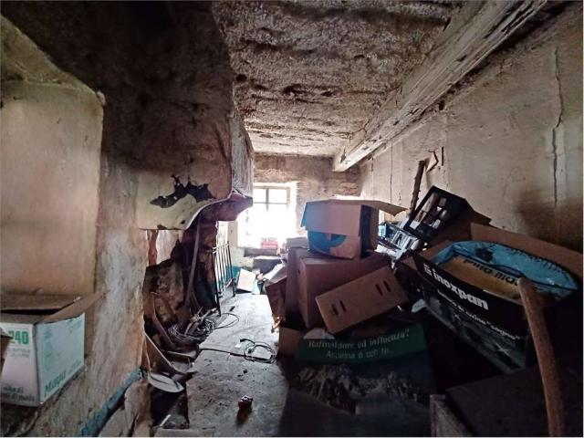 Casa indipendente in vendita a Hone AO