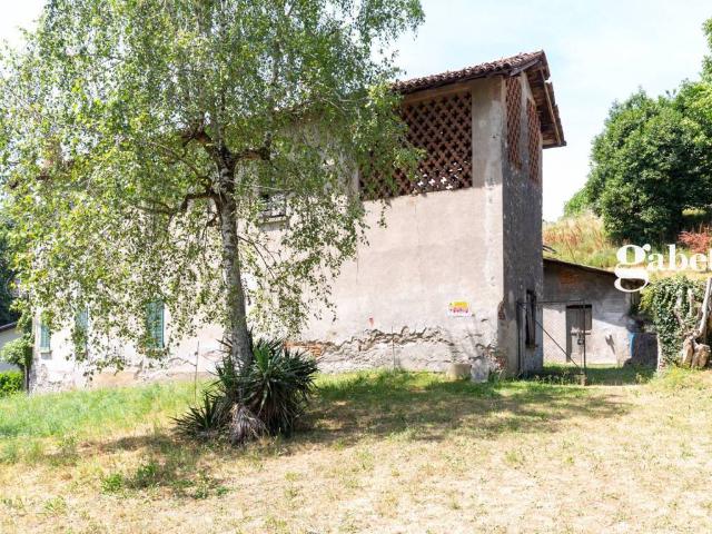 Casa indipendente in vendita a Imbersago LC