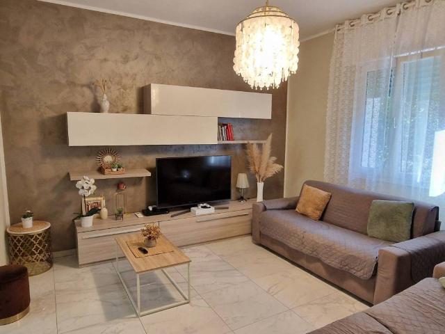 Casa indipendente in vendita a Imola BO