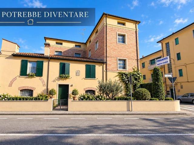 Casa indipendente in vendita a Imola BO