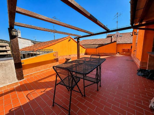 Casa indipendente in vendita a Imperia IM