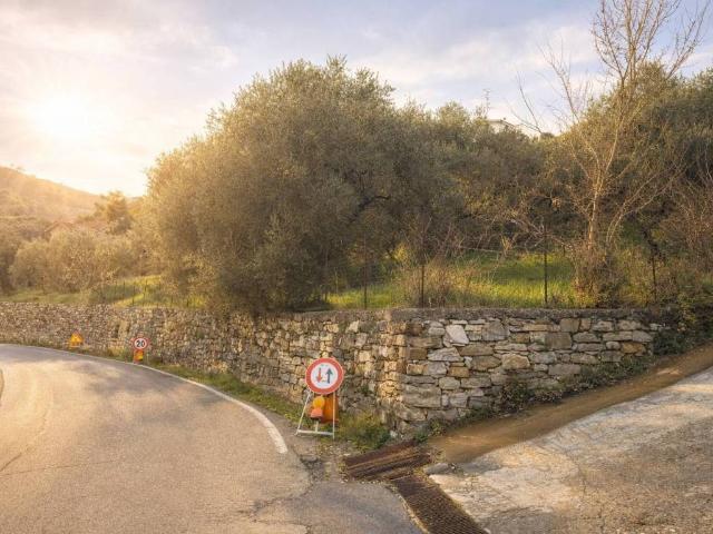 Casa indipendente in vendita a Imperia IM