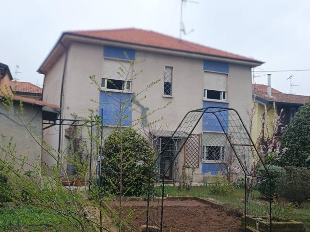 Casa indipendente in vendita a Inveruno