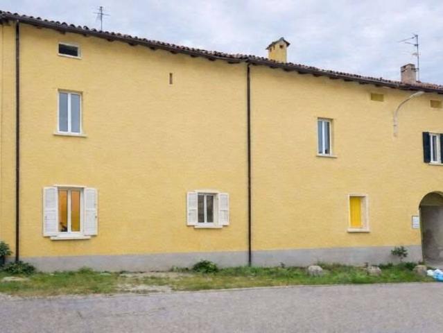 Casa indipendente in vendita a Inverigo CO