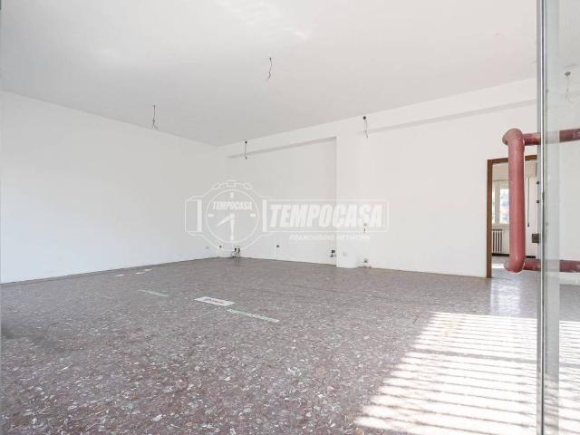 Casa indipendente in vendita a Inverigo CO