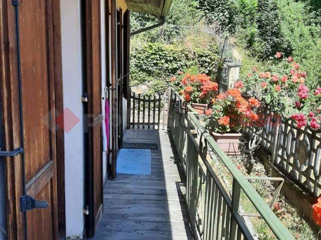 Casa indipendente in vendita a Inverso Pinasca