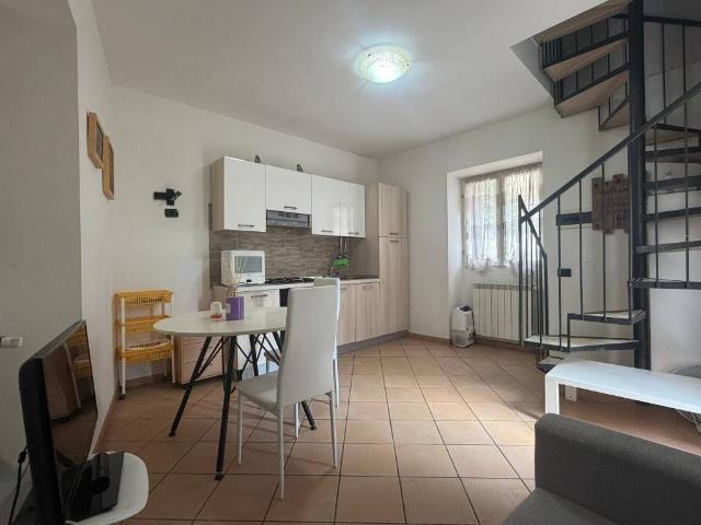 Casa indipendente in vendita a Invorio NO