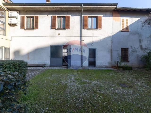Casa indipendente in vendita a Inzago MI