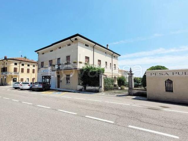 Casa indipendente in vendita a Illasi piazza della Libertà, 19