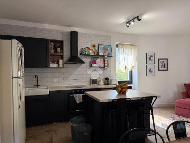 Casa indipendente in vendita a Iseo BS