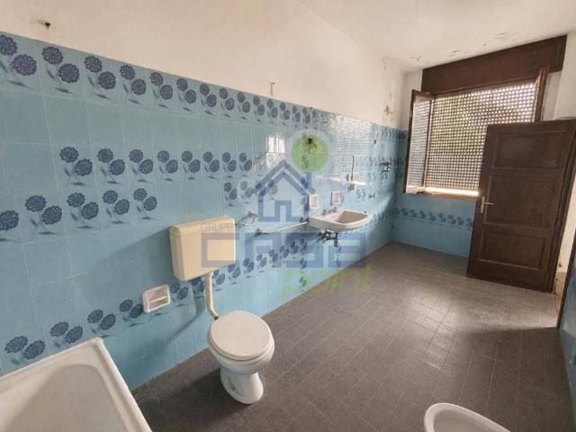 Casa indipendente in vendita a Isola Dovarese CR