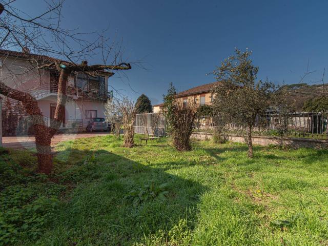 Casa indipendente in vendita a Isola del Liri