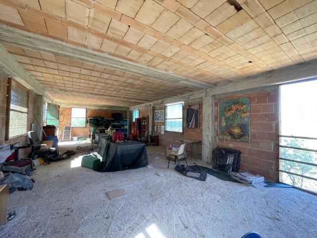 Casa indipendente in vendita a Isola del Liri FR
