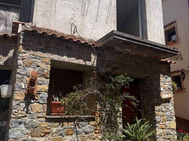Casa indipendente in vendita a Ispani SA