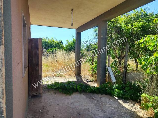 Casa indipendente in vendita a Ispica RG