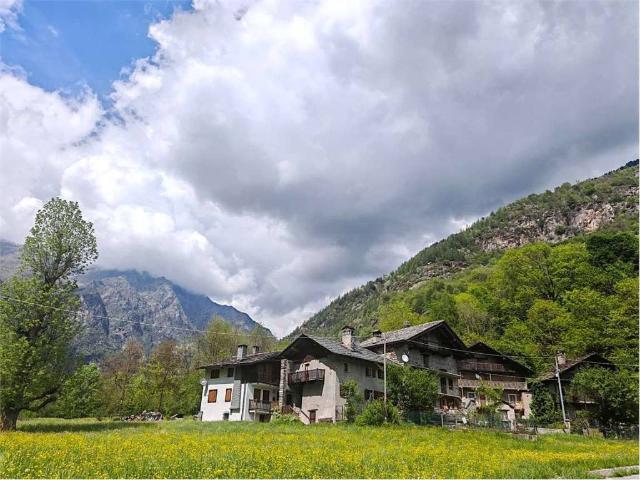 Casa indipendente in vendita a Issime AO
