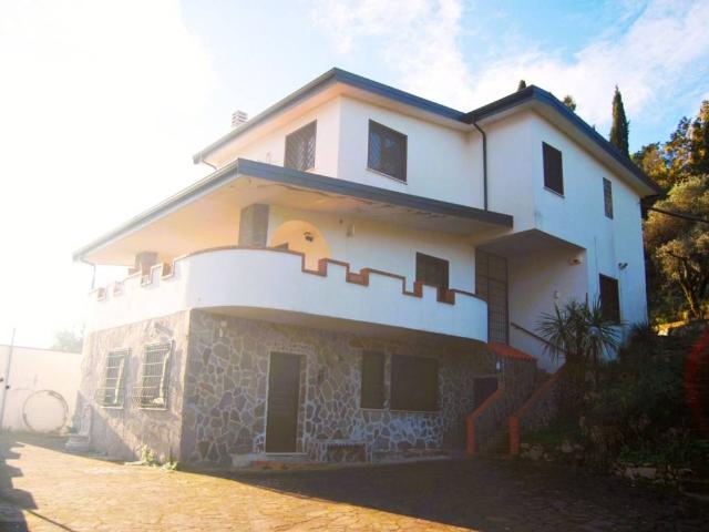 Casa indipendente in vendita a Itri LT