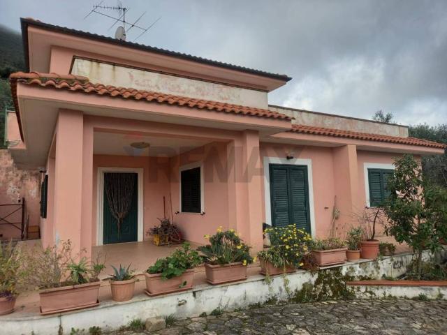 Casa indipendente in vendita a Itri LT