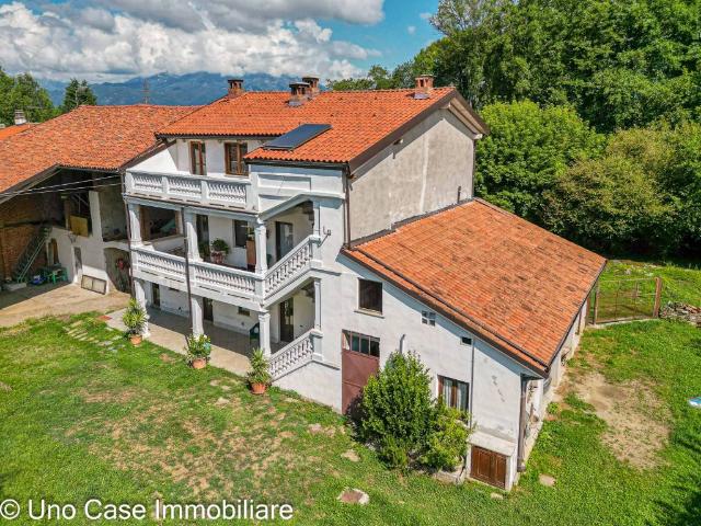 Casa indipendente in vendita a Ivrea TO