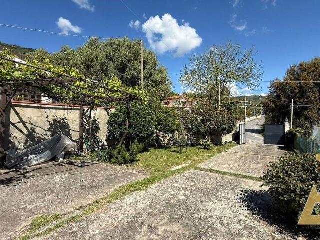 Casa indipendente in vendita a Joppolo VV