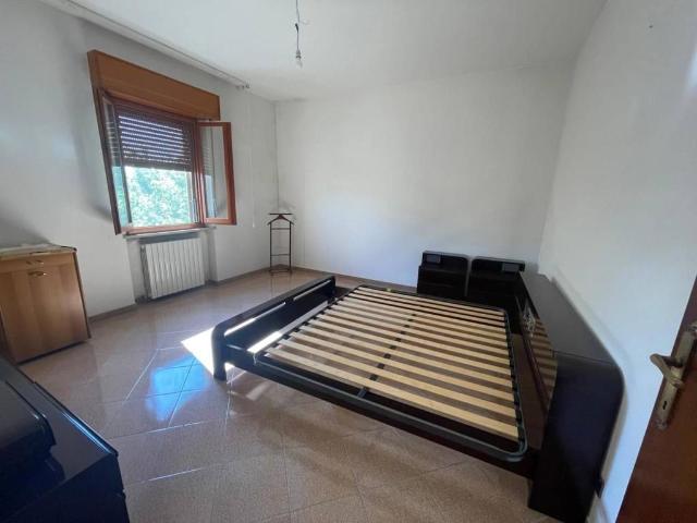 Casa indipendente in vendita a Jesi AN