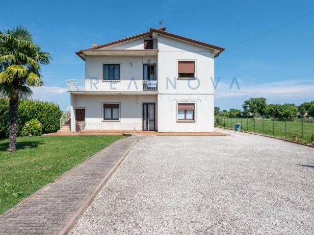 Casa indipendente in vendita a Jesolo VE