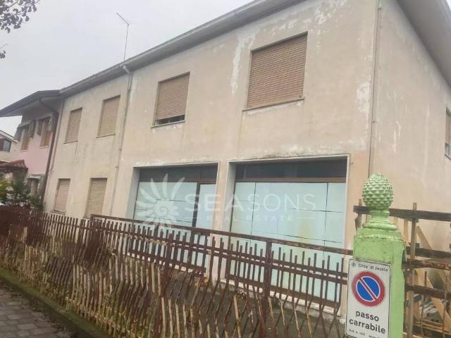 Casa indipendente in vendita a Jesolo VE
