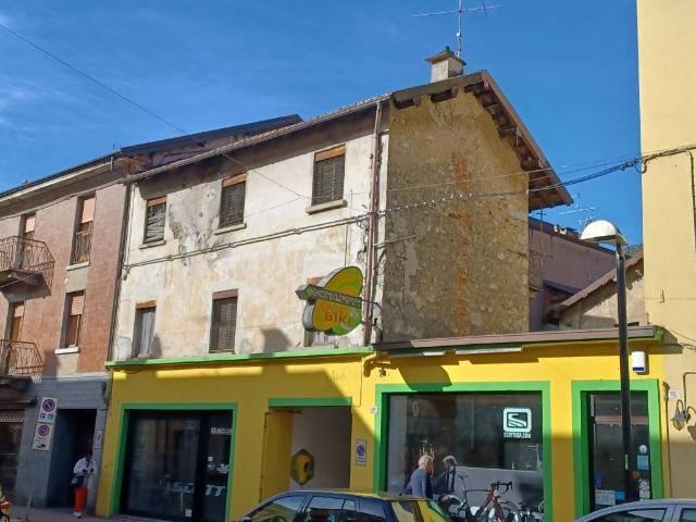 Casa indipendente in vendita a Omegna VB